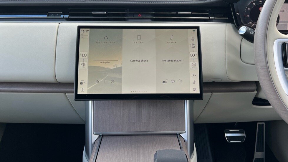 Used Land Rover Range Rover 2025 for sale - 76609697: Photo 14