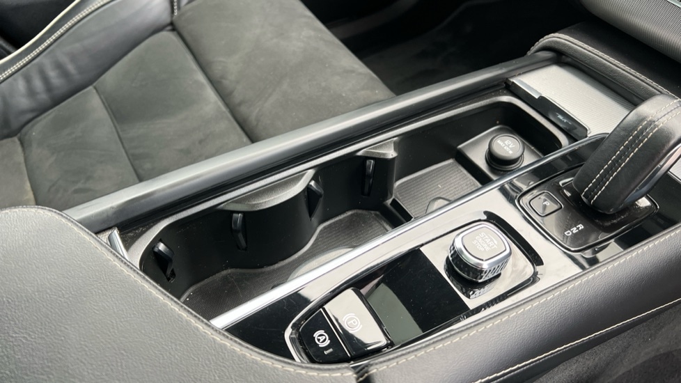 Used Volvo XC90 2022 for sale - 76447214: Photo 49