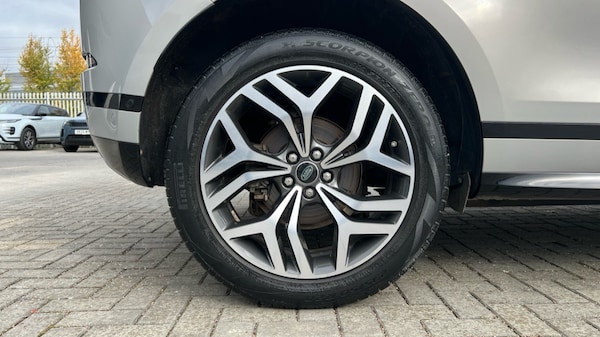 Used Land Rover Range Rover Evoque 2019 for sale - 76037749: Photo 32