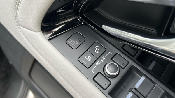 Used Land Rover Range Rover Evoque 2019 for sale - 76037749: Photo 42