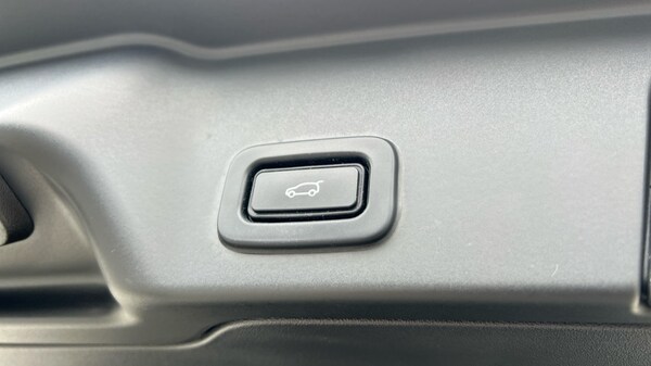 Used Land Rover Range Rover Evoque 2019 for sale - 76037749: Photo 56