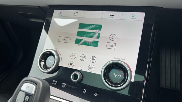 Used Land Rover Range Rover Evoque 2019 for sale - 76037749: Photo 65