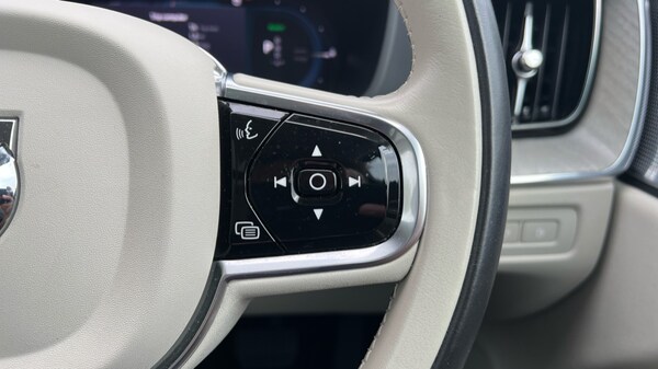 Used Volvo XC60 2024 for sale - 76139997: Photo 22