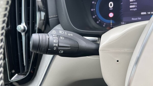 Used Volvo XC60 2024 for sale - 76139997: Photo 25