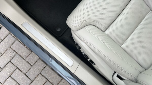 Used Volvo XC60 2024 for sale - 76139997: Photo 37
