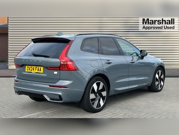 Used Volvo XC60 2024 for sale - 76139997: Photo 3