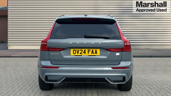Used Volvo XC60 2024 for sale - 76139997: Photo 4