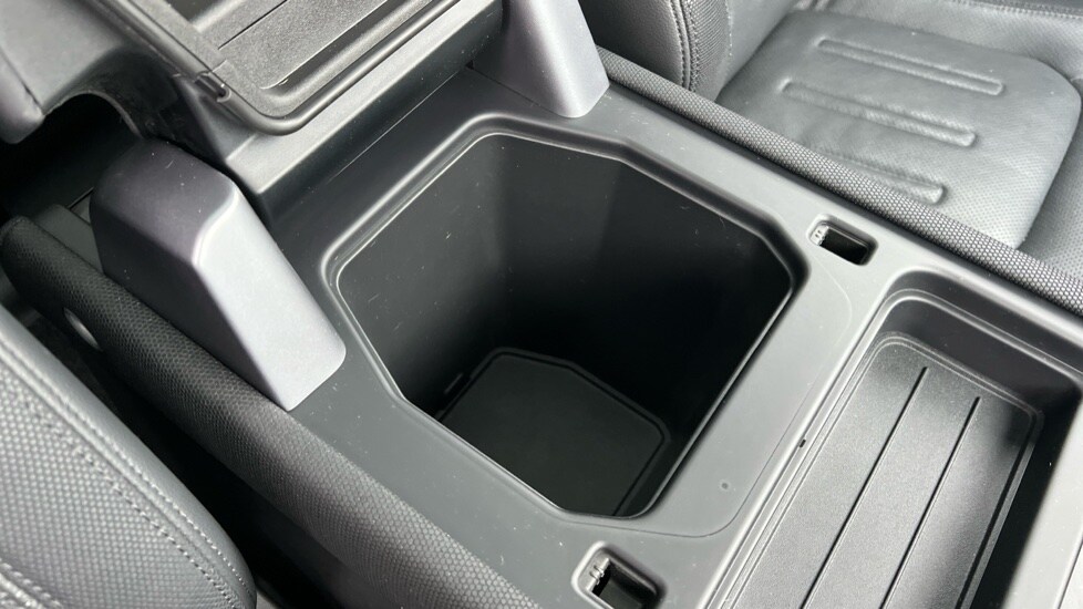 Used Land Rover Defender 2021 for sale - 76773218: Photo 47