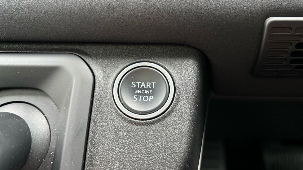 Used Land Rover Defender 2021 for sale - 76773218: Photo 65