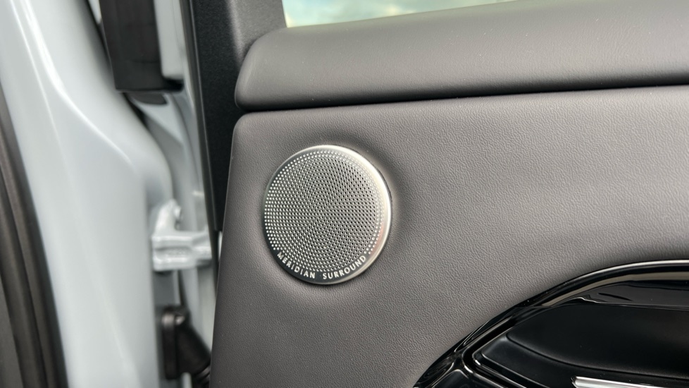 Used Land Rover Range Rover Evoque 2025 for sale - 76361845: Photo 48