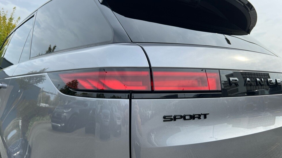Used Land Rover Range Rover Sport 2023 for sale - 76104295: Photo 19