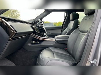 Used Land Rover Range Rover Sport 2023 for sale - 76104295: Photo 3