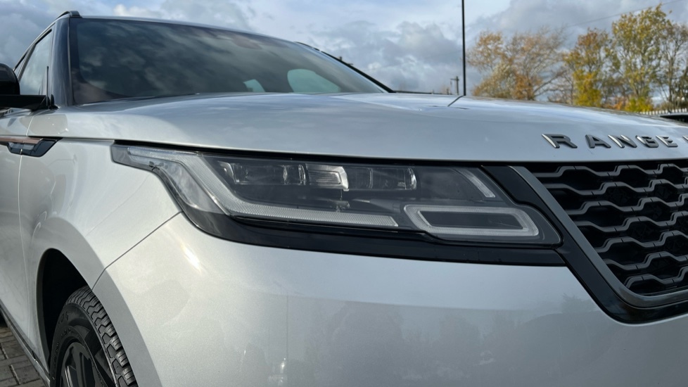 Used Land Rover Range Rover Velar 2022 for sale - 76338955: Photo 17