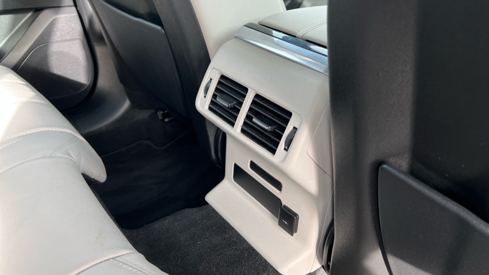 Used Land Rover Range Rover Velar 2022 for sale - 76338955: Photo 18
