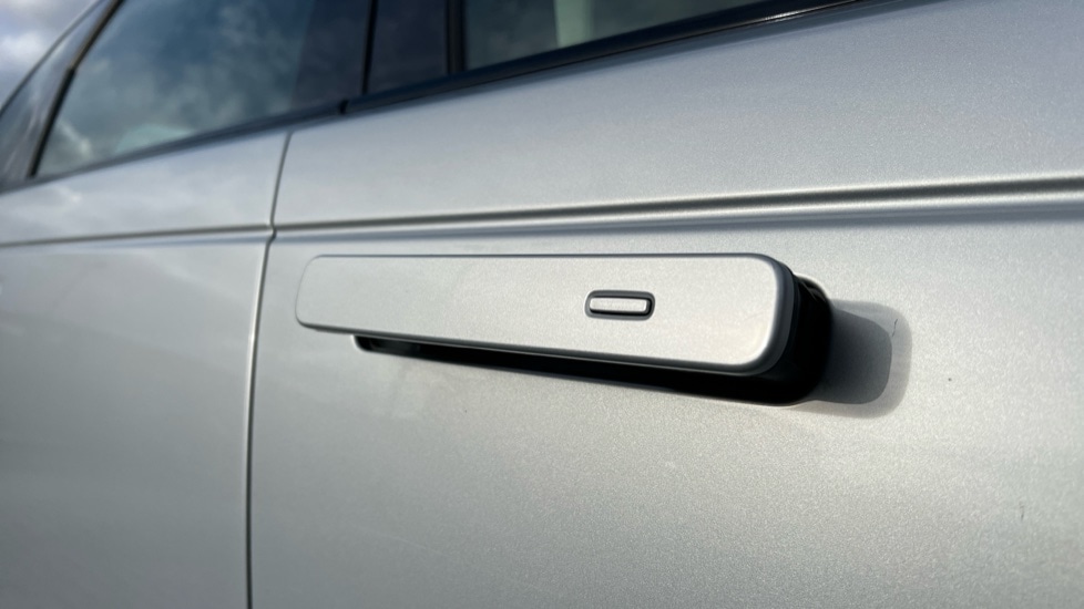 Used Land Rover Range Rover Velar 2022 for sale - 76338955: Photo 35