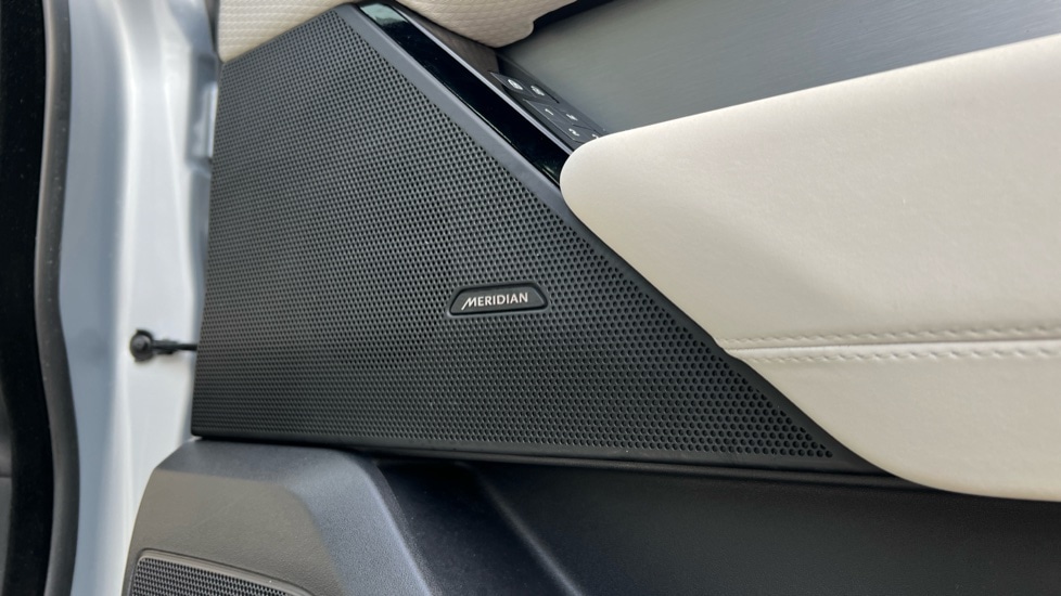 Used Land Rover Range Rover Velar 2022 for sale - 76338955: Photo 43