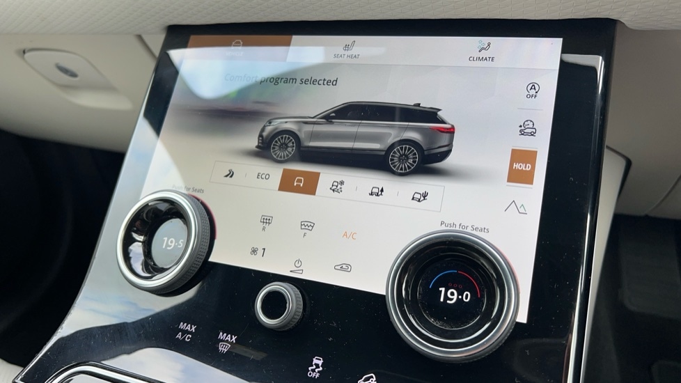Used Land Rover Range Rover Velar 2022 for sale - 76338955: Photo 61