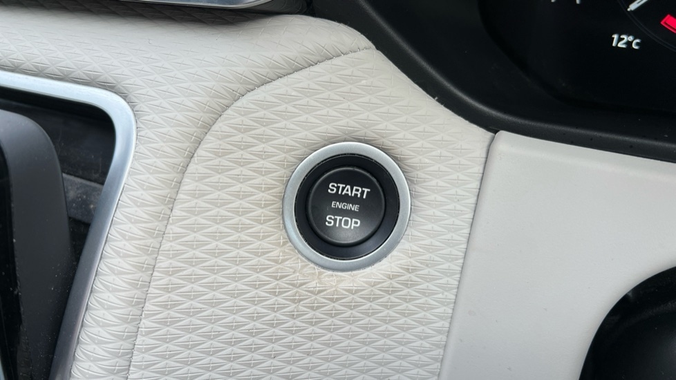 Used Land Rover Range Rover Velar 2022 for sale - 76338955: Photo 64