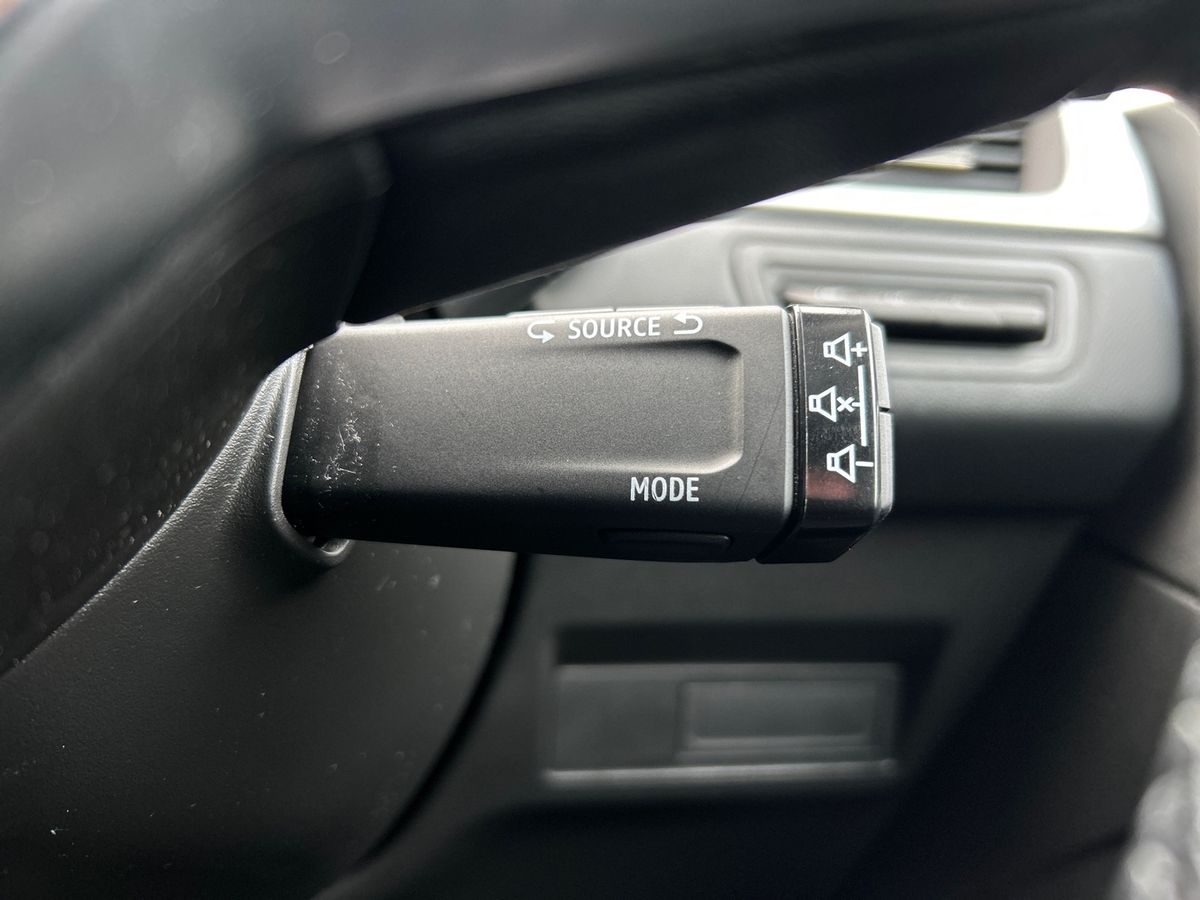 Used Renault Captur 2023 for sale - 76412816: Photo 27