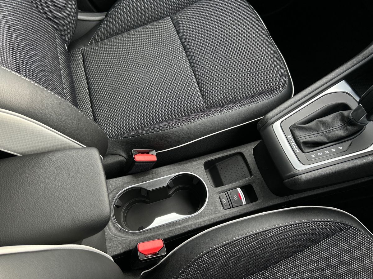 Used Renault Captur 2023 for sale - 76412816: Photo 30