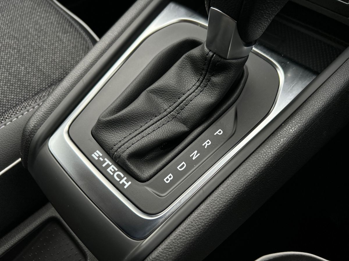 Used Renault Captur 2023 for sale - 76412816: Photo 34