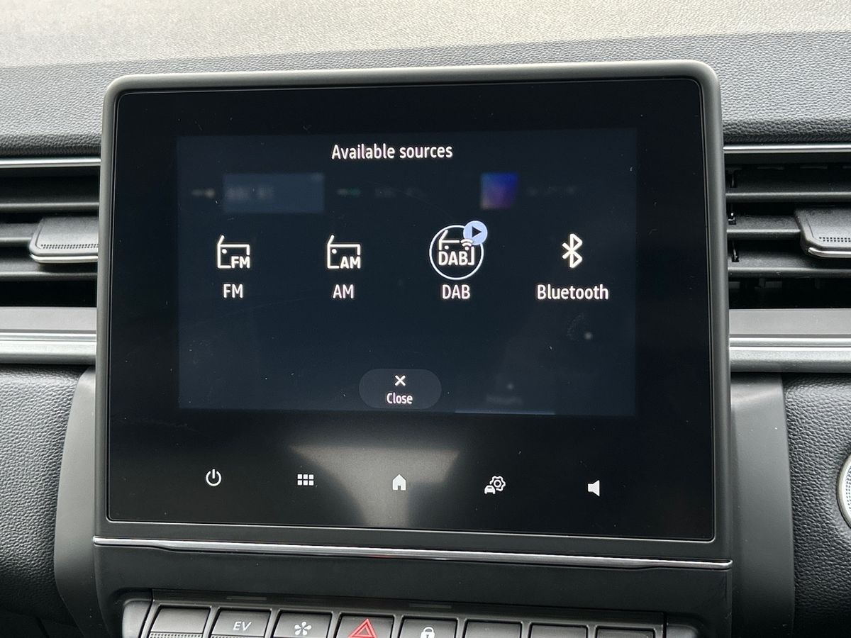 Used Renault Captur 2023 for sale - 76412816: Photo 41