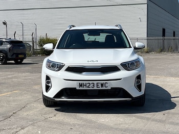 Used Kia Stonic 2023 for sale - 79266458: Photo