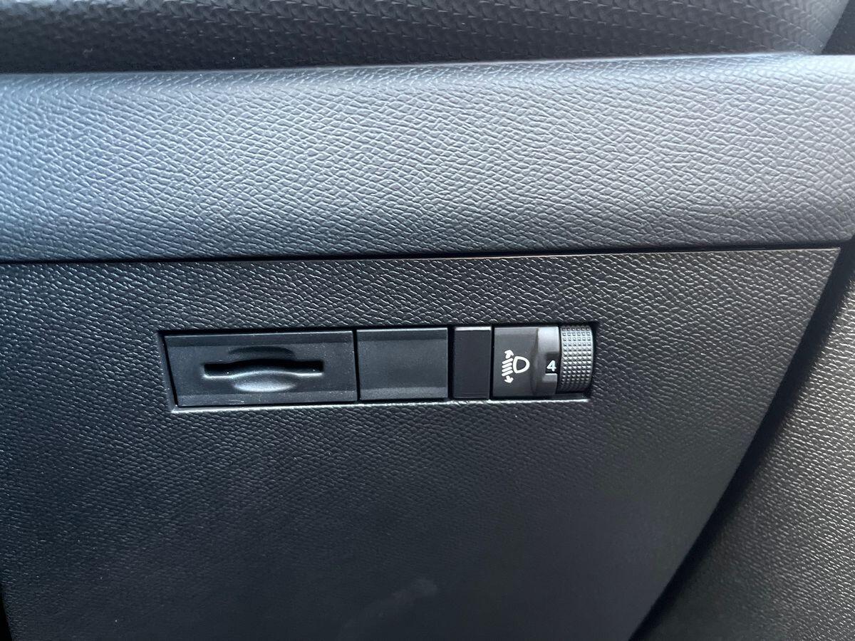 Used Vauxhall Astra 2023 for sale - 77916613: Photo 40