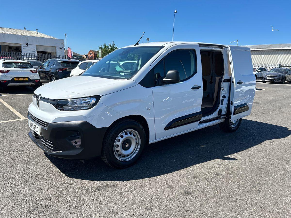 Used Citroen Berlingo 2024 for sale - 76520063: Photo 17