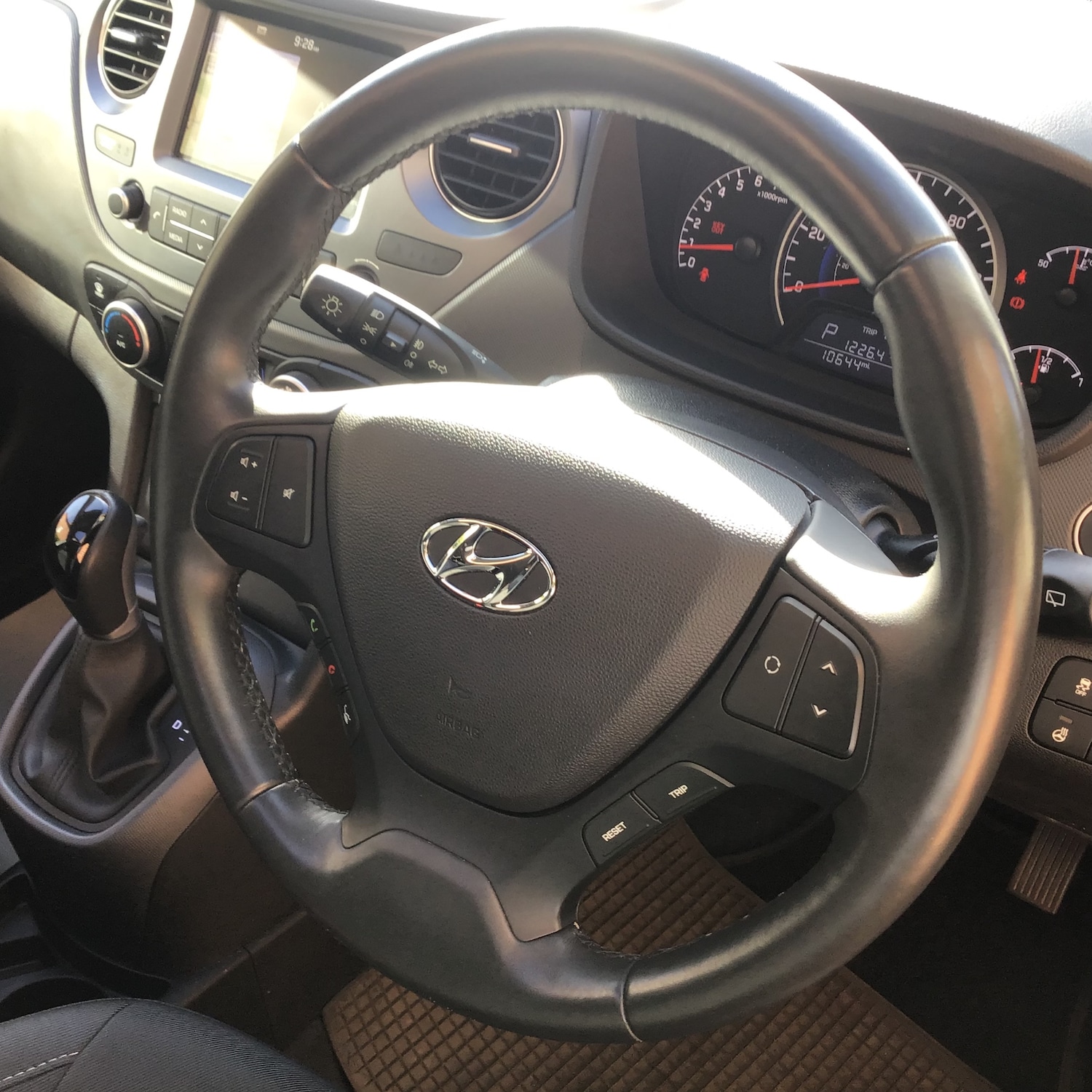 Used Hyundai i10 2019 for sale - 75908759: Photo 16