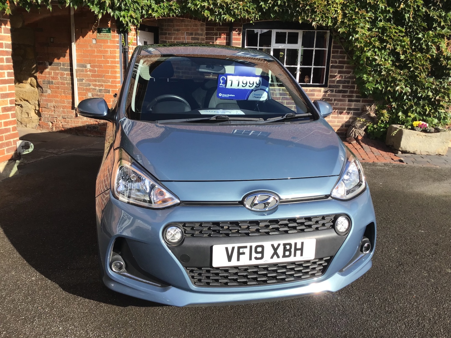 Used Hyundai i10 2019 for sale - 75908759: Photo 6