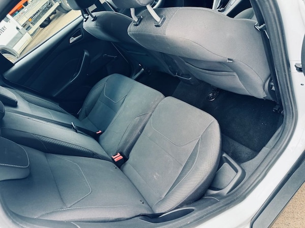 Used Ford Focus 2015 for sale - 76147674: Photo 15