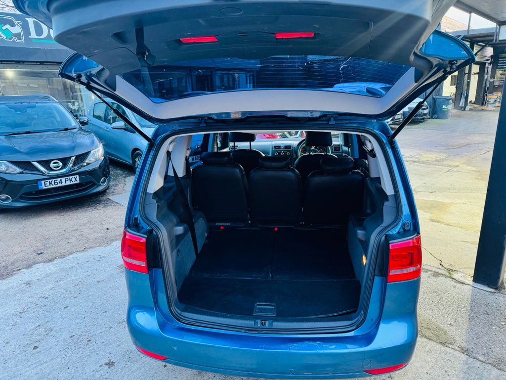 Used Volkswagen Touran 2014 for sale - 77313580: Photo 10