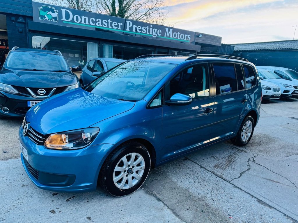 Used Volkswagen Touran 2014 for sale - 77313580: Photo 2