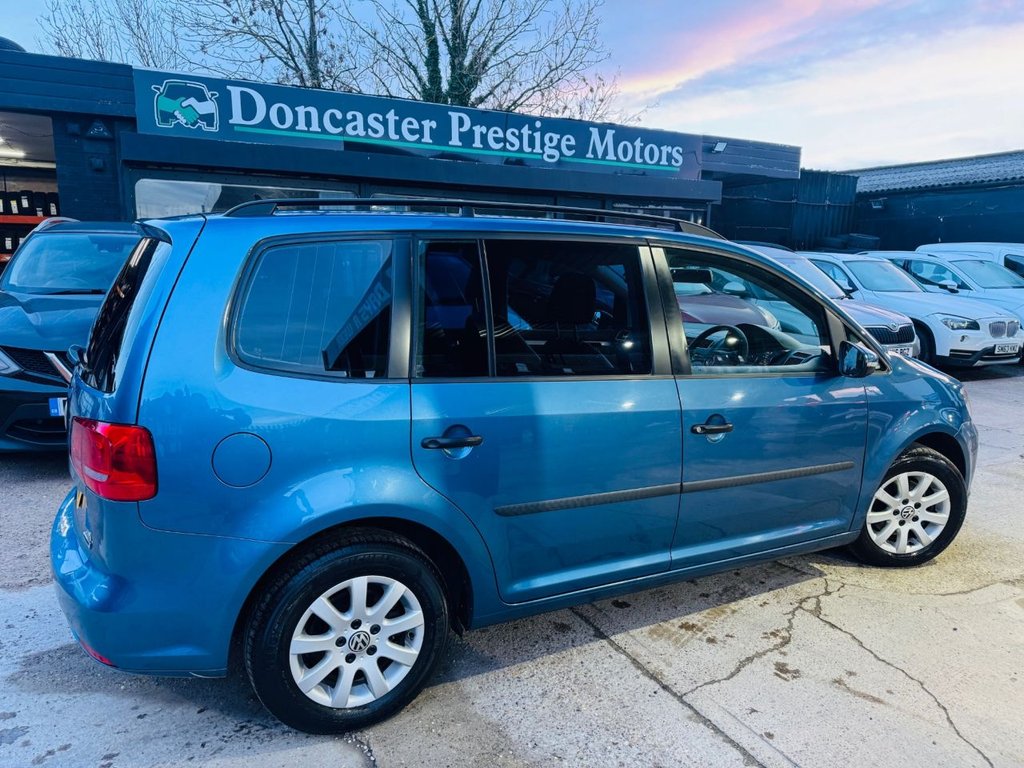 Used Volkswagen Touran 2014 for sale - 77313580: Photo 8