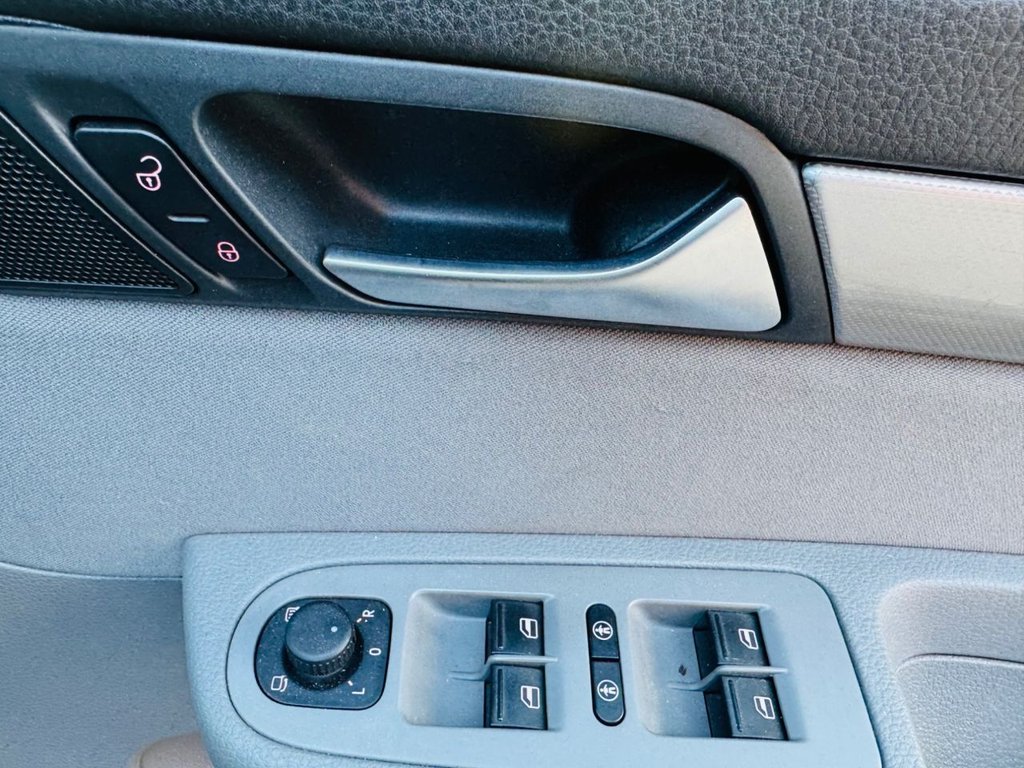 Used Volkswagen Sharan 2016 for sale - 78059577: Photo 16