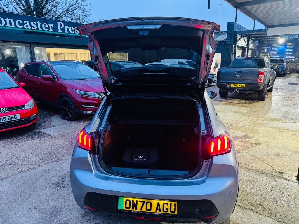 Used Peugeot 208 2021 for sale - 77014452: Photo 20