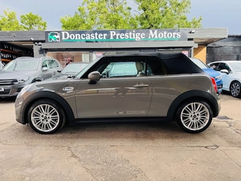 Used MINI Convertible 2016 for sale - 78968802: Photo