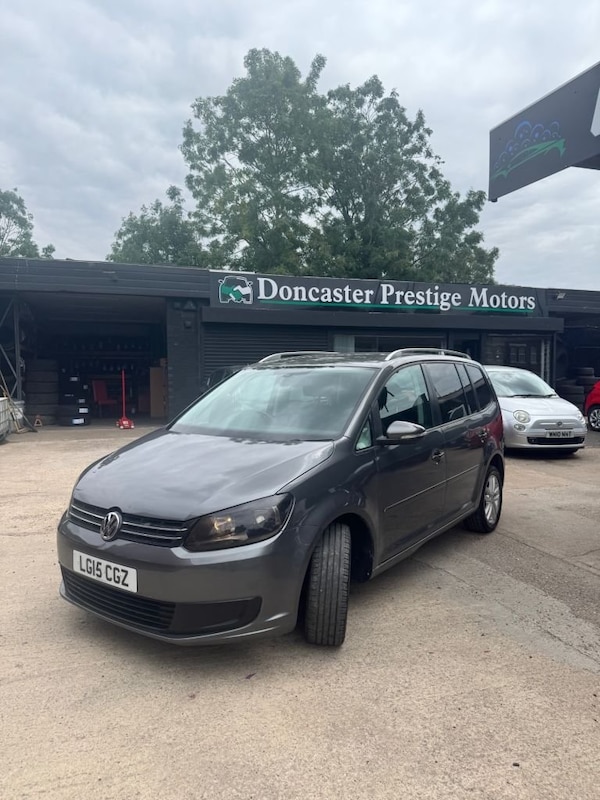 Used Volkswagen Touran 2015 for sale - 75537918: Photo 3