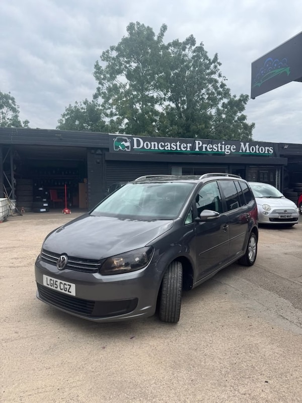 Used Volkswagen Touran 2015 for sale - 75537918: Photo 4