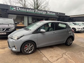 Used Toyota Yaris 2018 for sale - 77302557: Photo