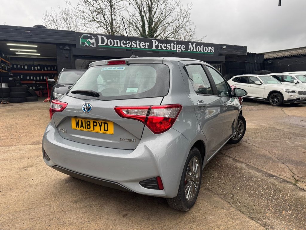 Used Toyota Yaris 2018 for sale - 77302557: Photo 6