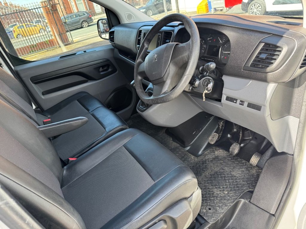 Used Peugeot Expert 2019 for sale - 78117469: Photo 23