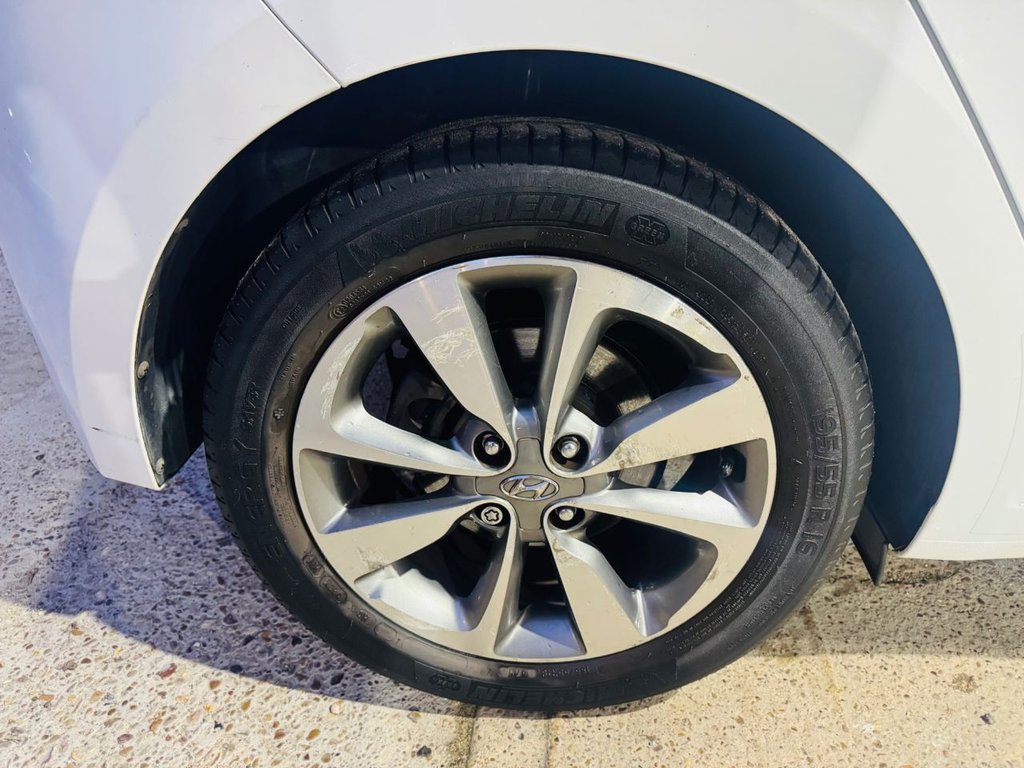 Used Hyundai i20 2015 for sale - 77084790: Photo 24