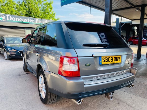 Used Land Rover Range Rover Sport 2009 for sale - 74681266: Photo 5