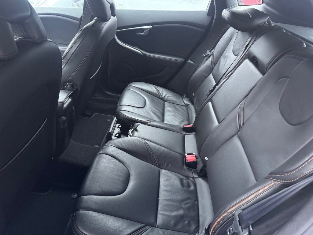 Used Volvo V40 2017 for sale - 77483491: Photo 25