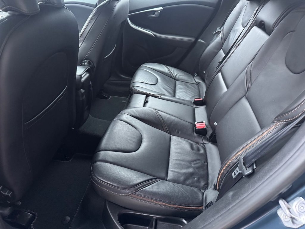 Used Volvo V40 2017 for sale - 77483491: Photo 26