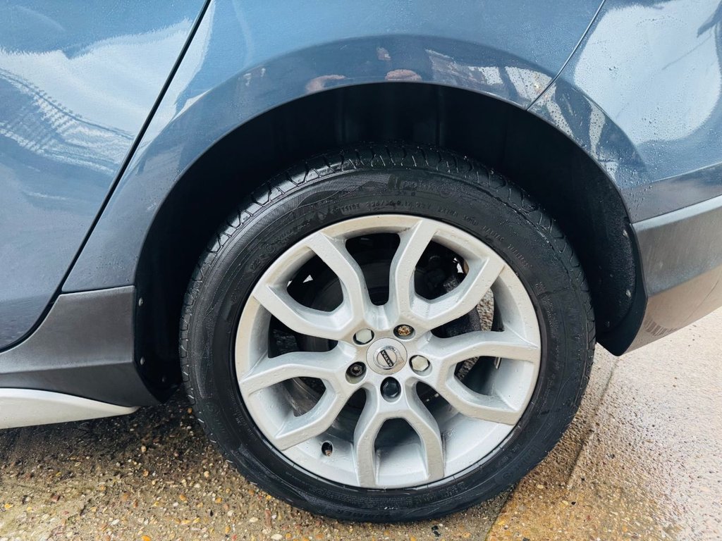 Used Volvo V40 2017 for sale - 77483491: Photo 30