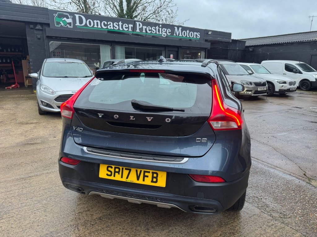 Used Volvo V40 2017 for sale - 77483491: Photo 9