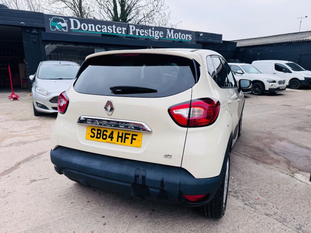 Used Renault Captur 2014 for sale - 78220803: Photo 6